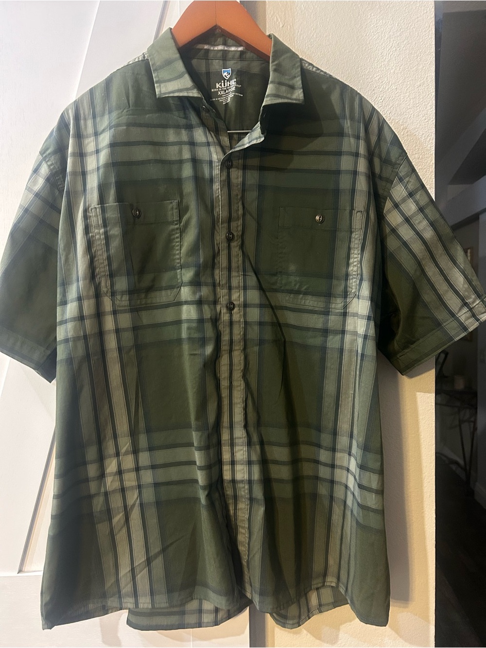 Kuhl Men's Olive Green Plaid Short Sleeve Button-Up Shirt
